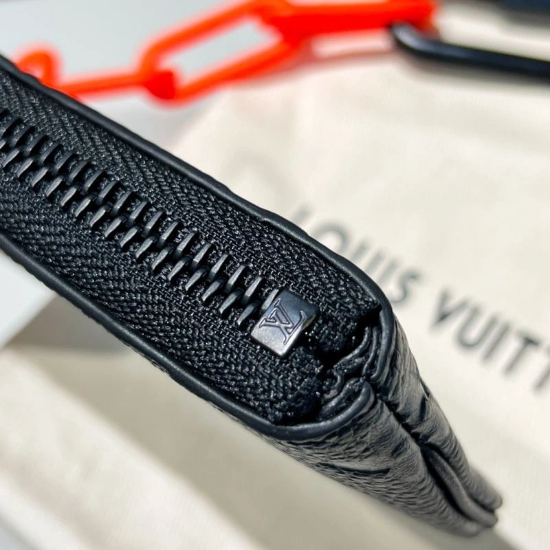Louis Vuitton Keychains Premium 267200