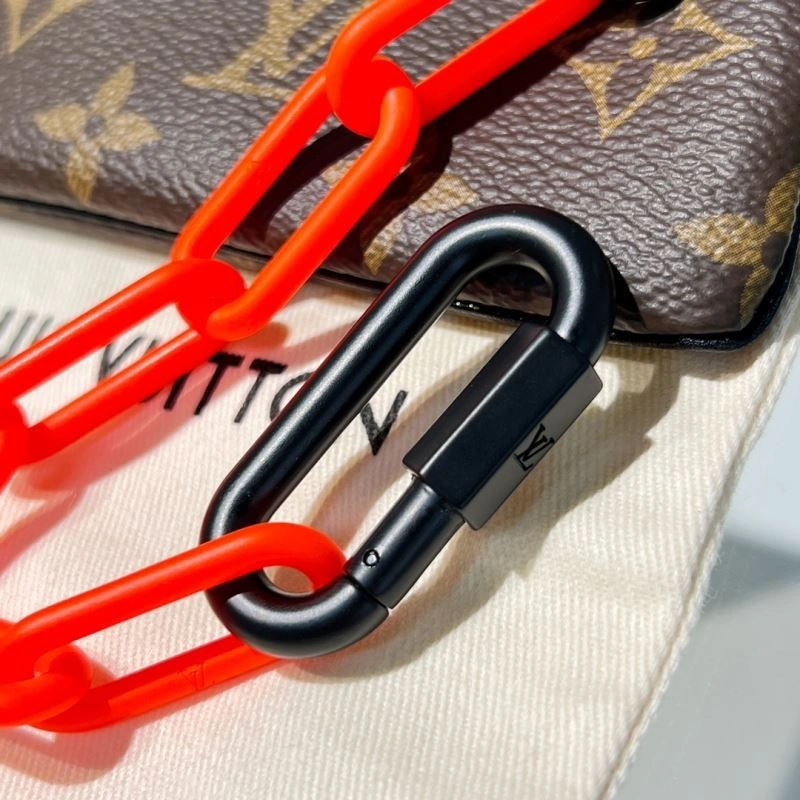 Louis Vuitton Keychains Minimalist 267215