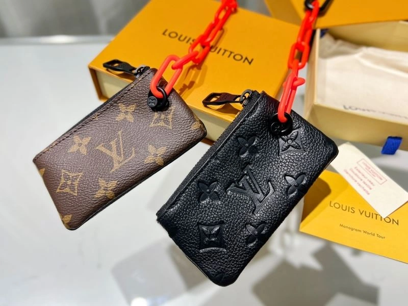 Louis Vuitton Keychains Trendsetting 267217