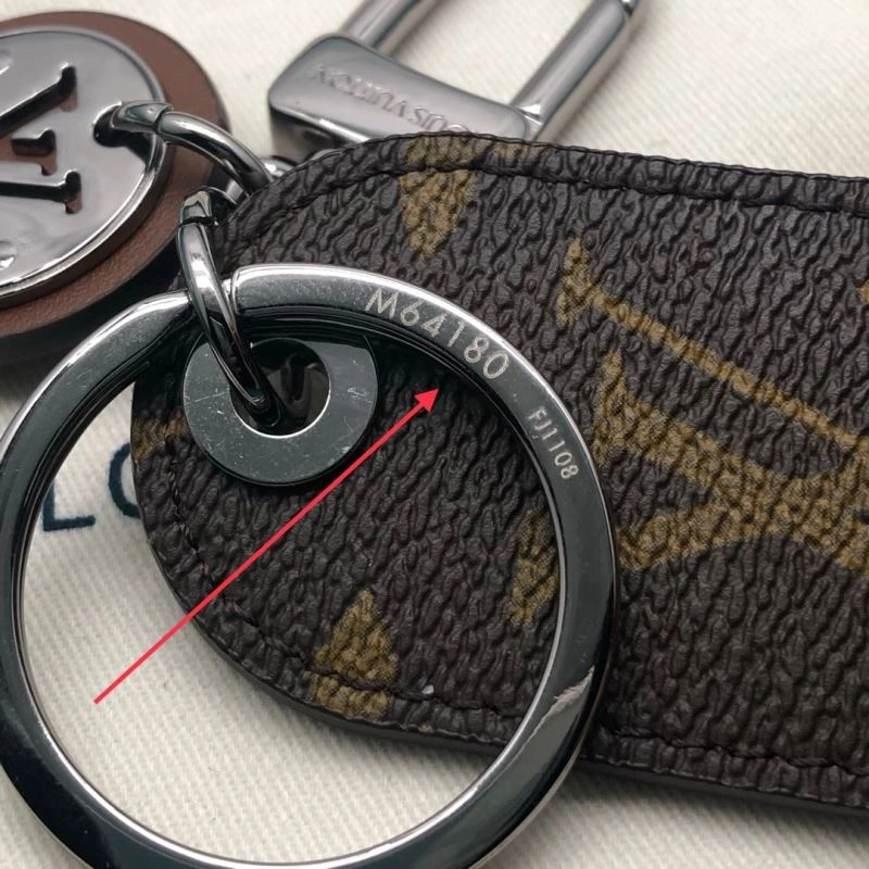 Louis Vuitton Keychains Lightweight 267213
