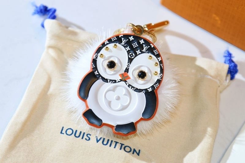 Louis Vuitton Keychains SmoothTexture 267183