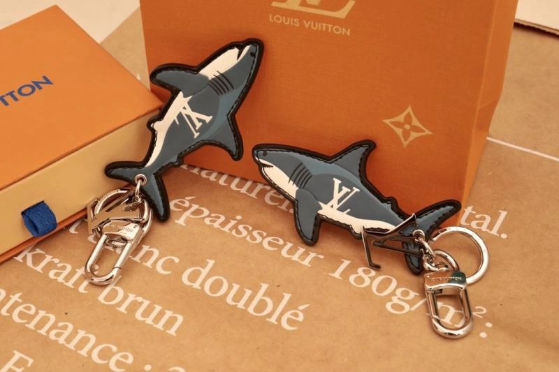 TimelessDesign Louis Vuitton Keychains 267182