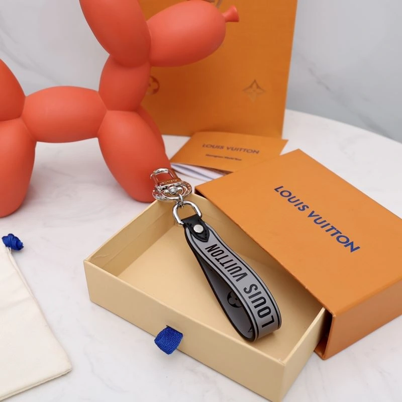 Louis Vuitton Keychains StreetReady 267170