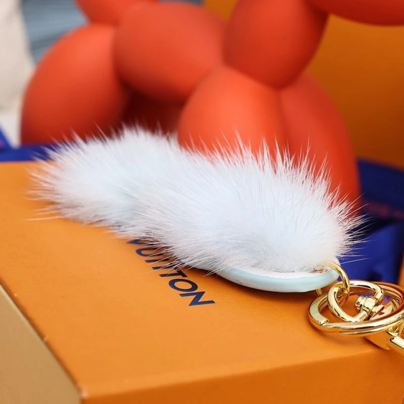 WrinkleFree Louis Vuitton Keychains 267174