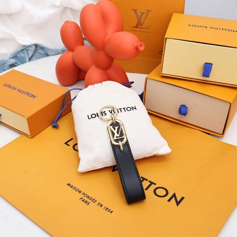 Louis Vuitton Keychains Snug 267153