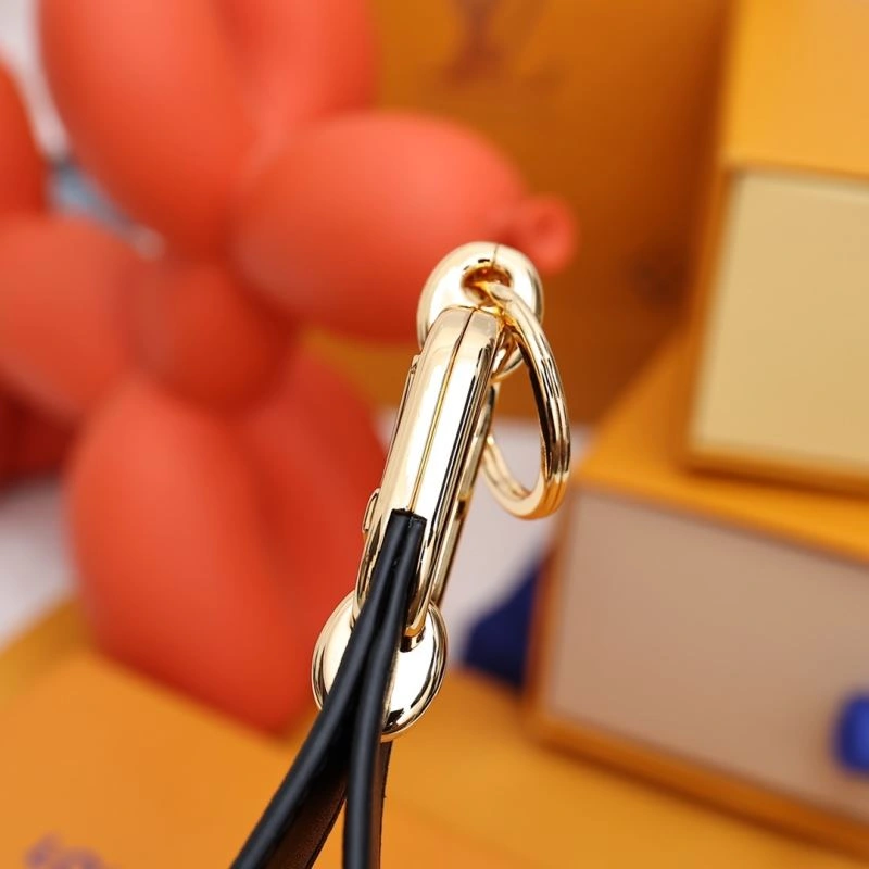 Louis Vuitton Keychains Snug 267153