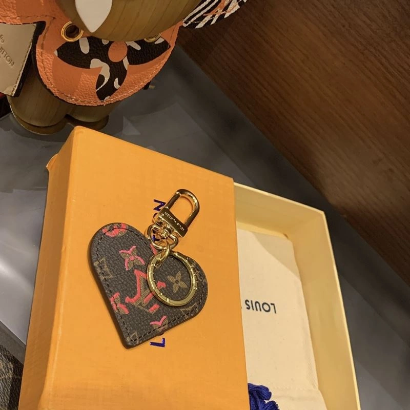 TechFriendly Louis Vuitton Keychains 267165