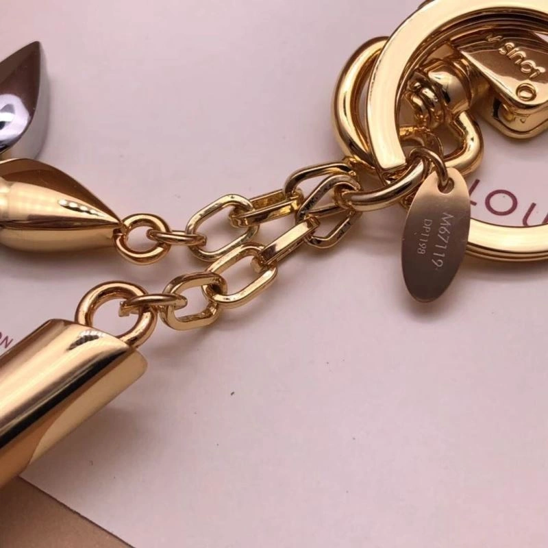 Louis Vuitton Keychains Chic 267171