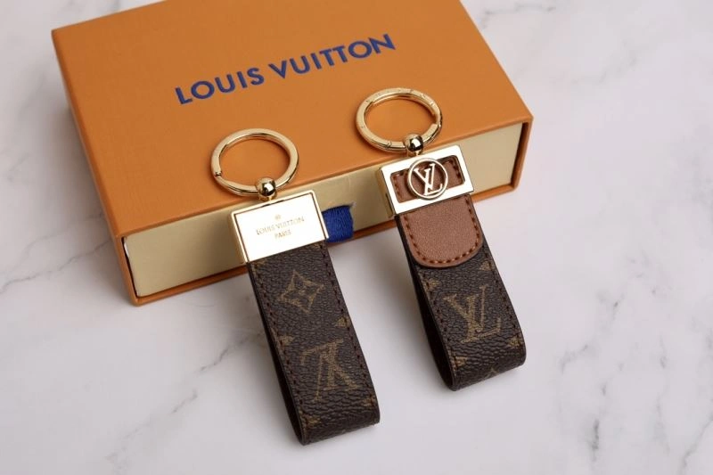 GoodFit Louis Vuitton Keychains 267179