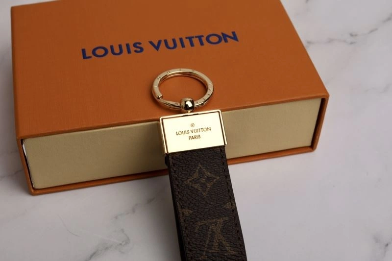 GoodFit Louis Vuitton Keychains 267179