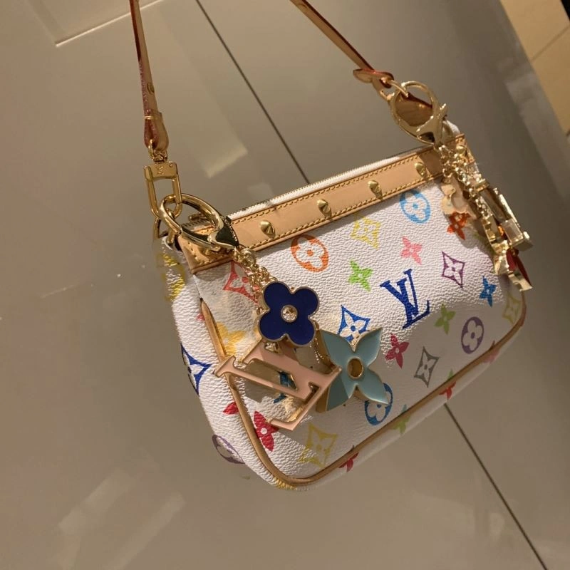 Louis Vuitton Keychains Minimalist 267145