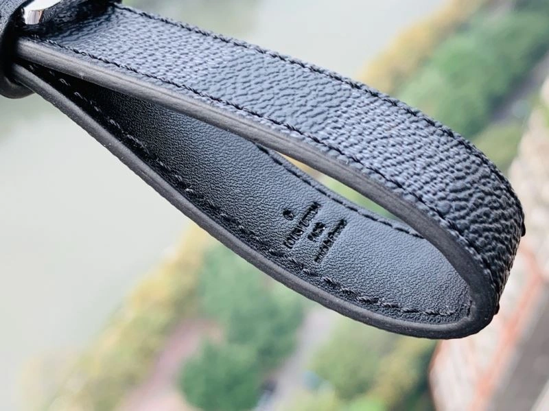 RelaxedFit Louis Vuitton Keychains 267141