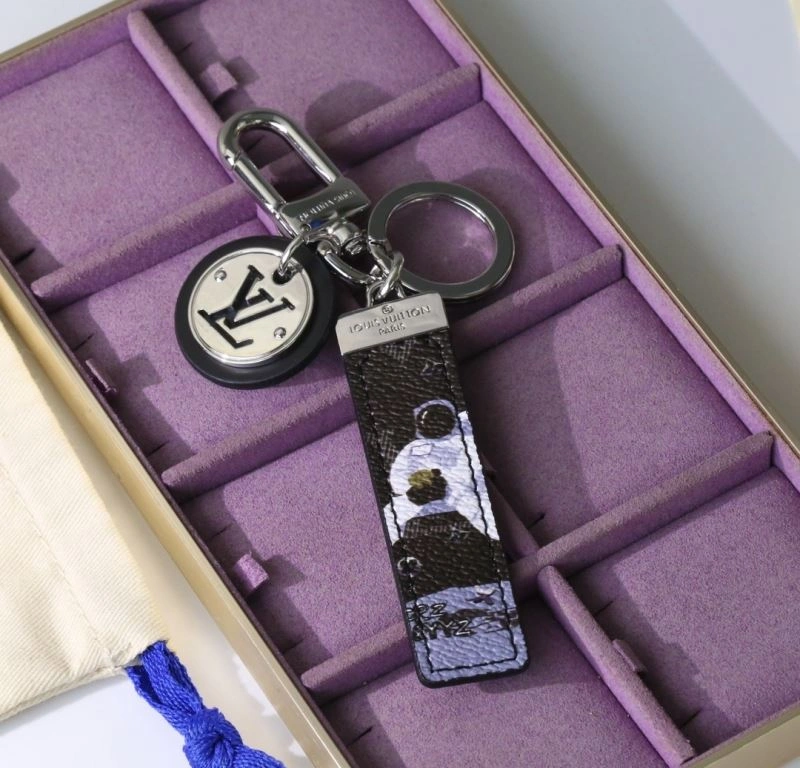 Bright Louis Vuitton Keychains 267140