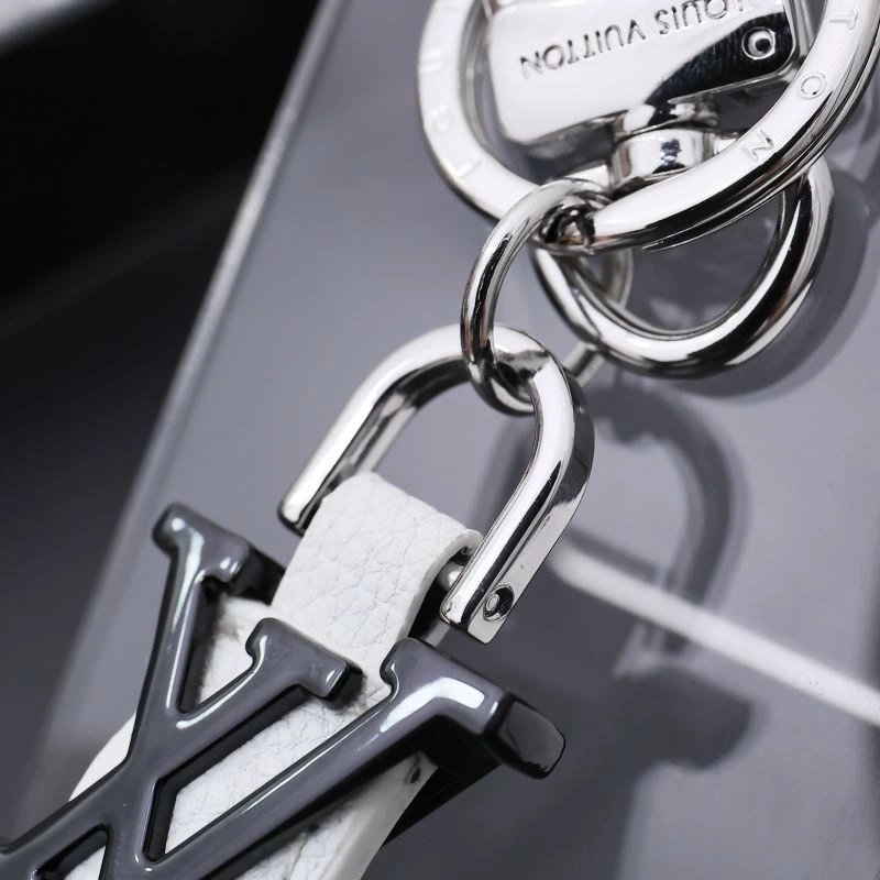 Louis Vuitton Keychains ModernLook 267116