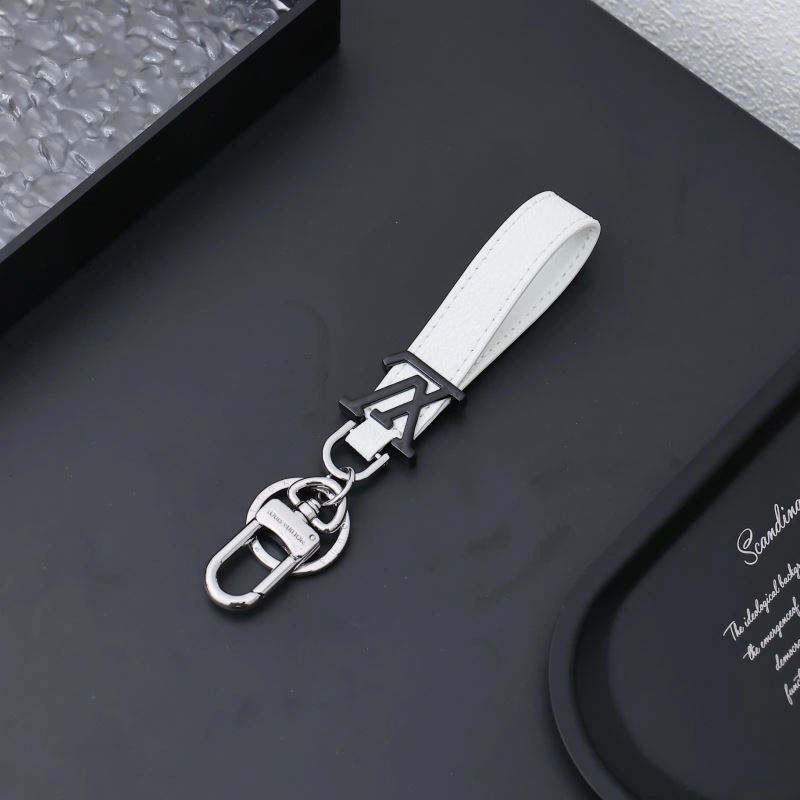 Louis Vuitton Keychains ModernLook 267116