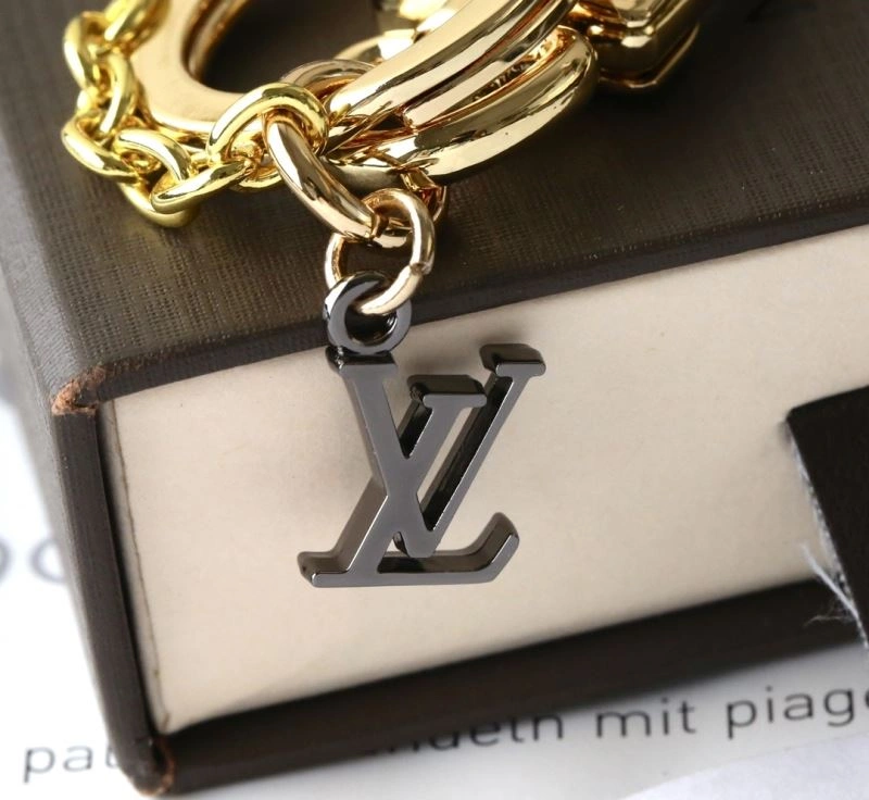 Chic Louis Vuitton Keychains 267118