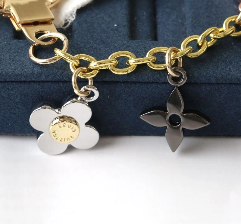 Louis Vuitton Keychains Trendsetting 267110