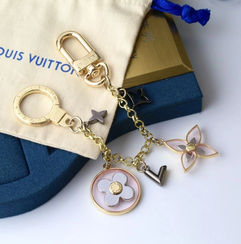Louis Vuitton Keychains Modern 267128