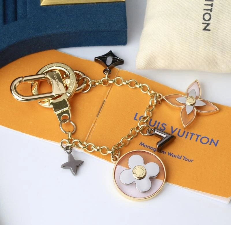 Louis Vuitton Keychains Modern 267128