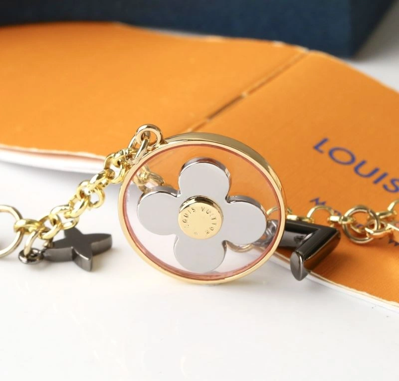 Louis Vuitton Keychains Modern 267128