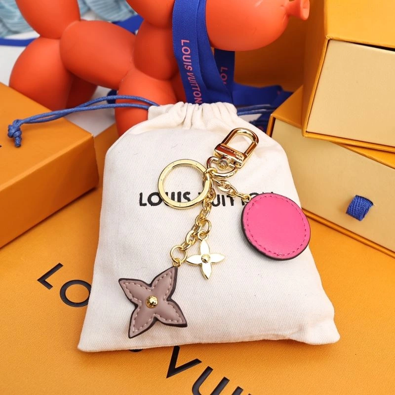 Louis Vuitton Keychains Durable 267137