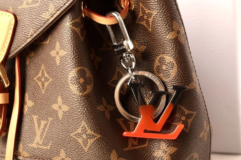 Louis Vuitton Keychains Bright 267112