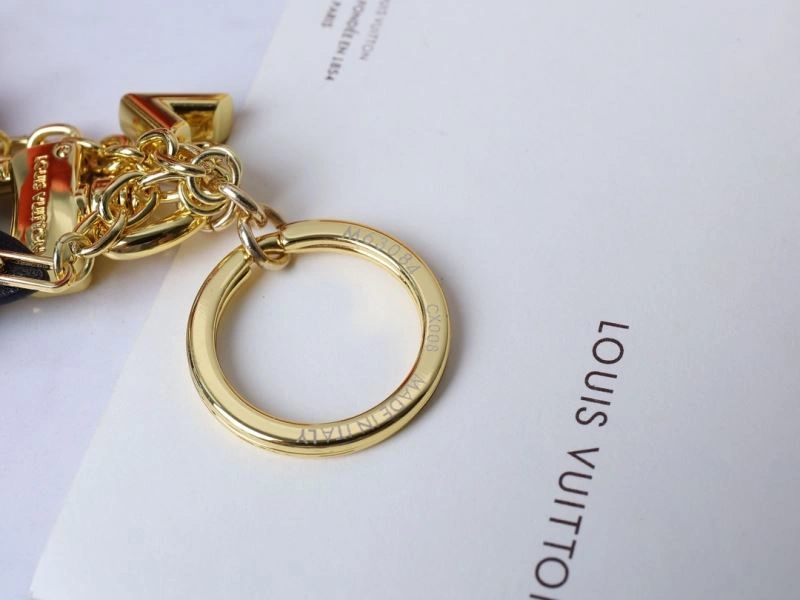 Louis Vuitton Keychains Premium 267131