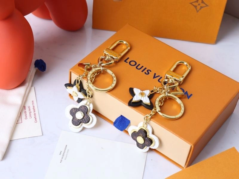 Louis Vuitton Keychains Premium 267131
