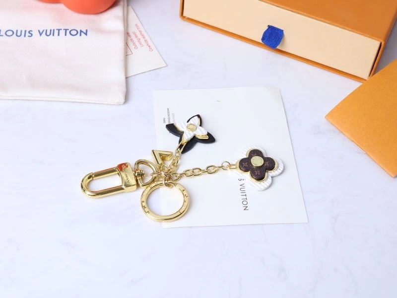 Louis Vuitton Keychains Premium 267131