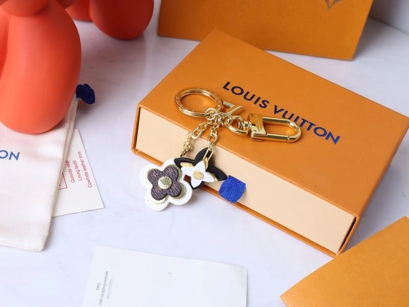 Louis Vuitton Keychains Premium 267131