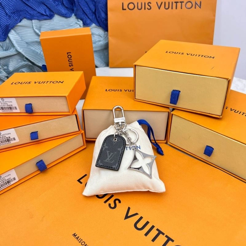 FlexibleFit Louis Vuitton Keychains 267123