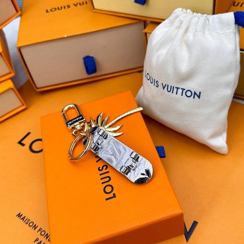 Casual Louis Vuitton Keychains 267097