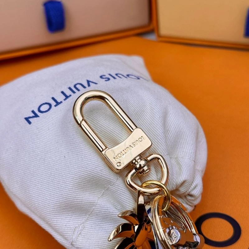 Casual Louis Vuitton Keychains 267097