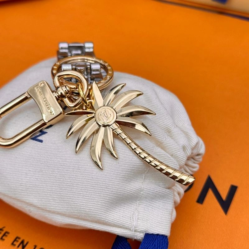 Casual Louis Vuitton Keychains 267097