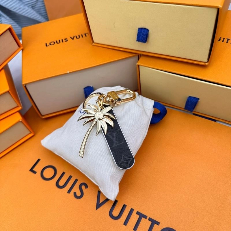 Casual Louis Vuitton Keychains 267097