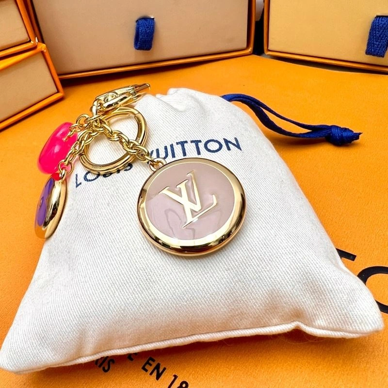 FreshLook Louis Vuitton Keychains 267099