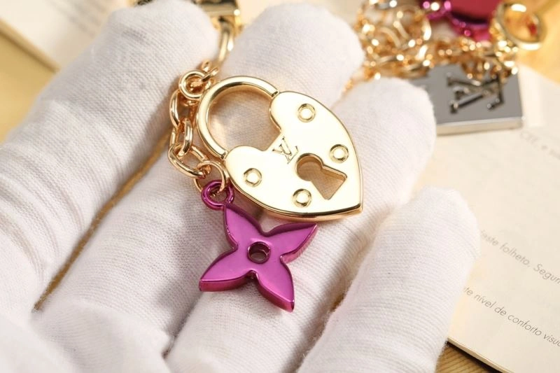 Louis Vuitton Keychains Vibrant 267069