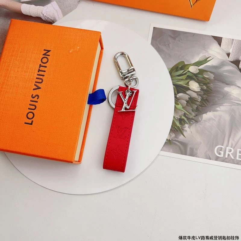 Minimalist Louis Vuitton Keychains 267082