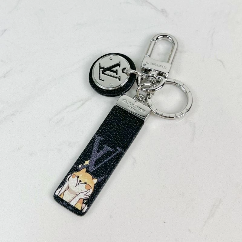 Breathable Louis Vuitton Keychains 267086