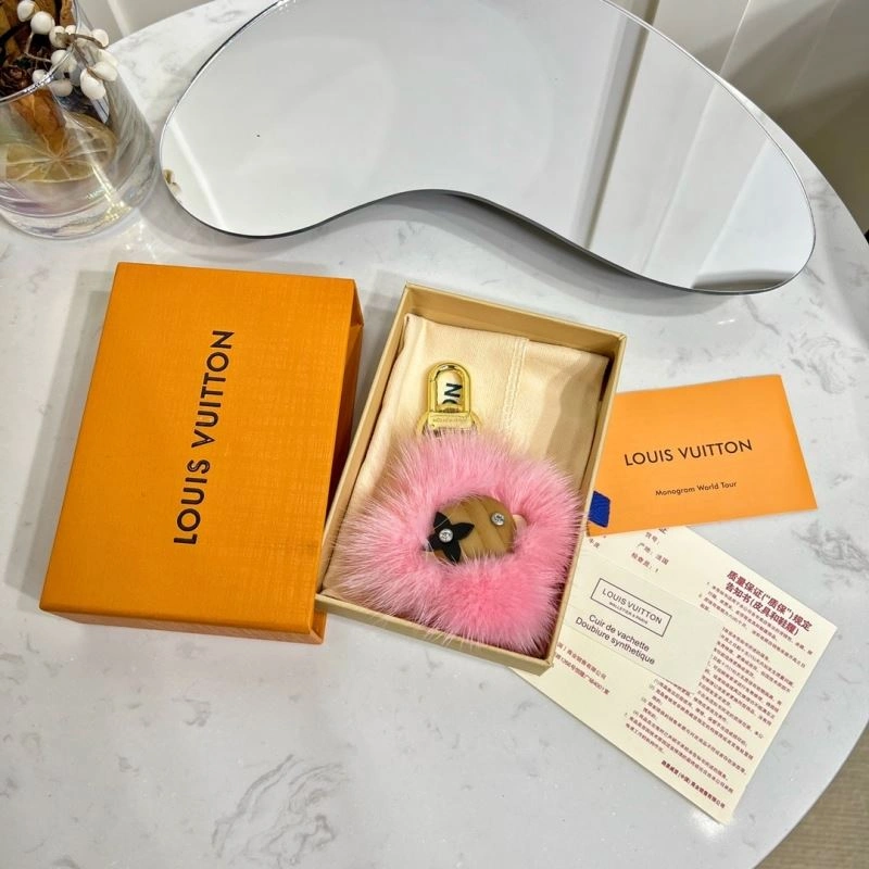 Comfortable Louis Vuitton Keychains 267047
