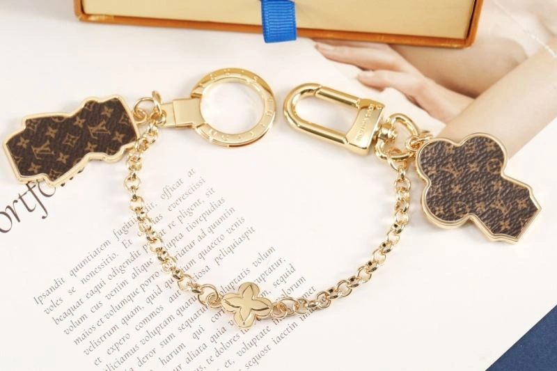 WellDesigned Louis Vuitton Keychains 267045