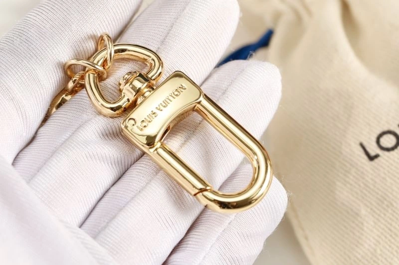 WellDesigned Louis Vuitton Keychains 267045