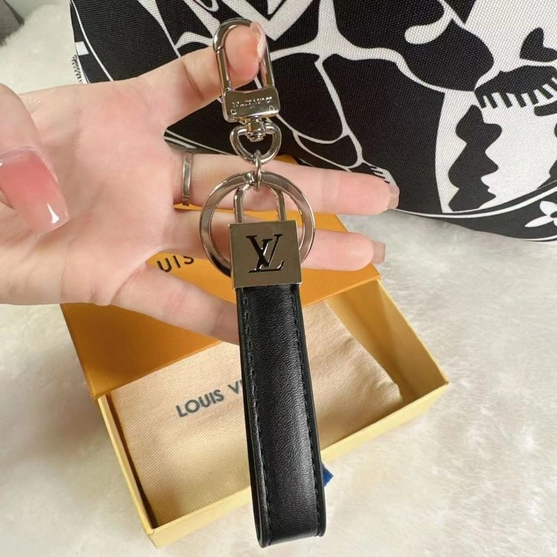 Louis Vuitton Keychains Youthful 265008