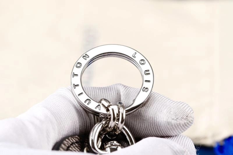 Louis Vuitton Keychains Lightweight 267024