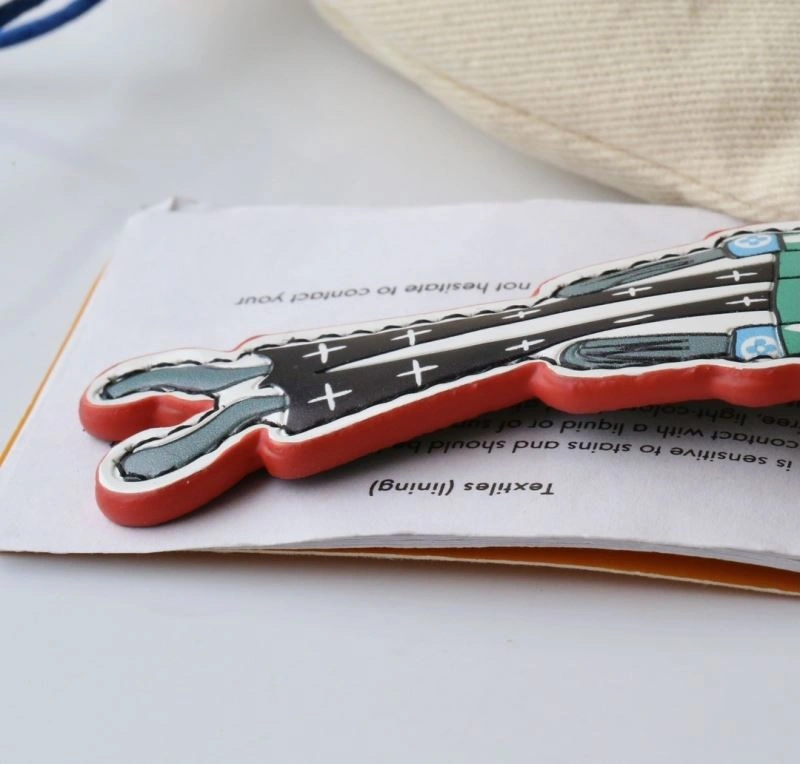 Louis Vuitton Keychains Durable 267022
