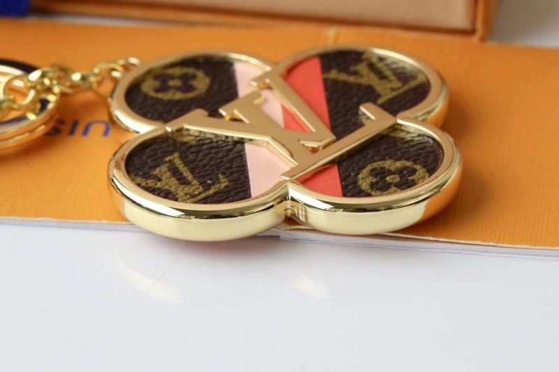 Louis Vuitton Keychains ModernLook 266992