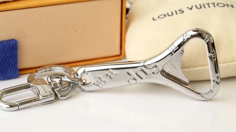MultiPurpose Louis Vuitton Keychains 267000