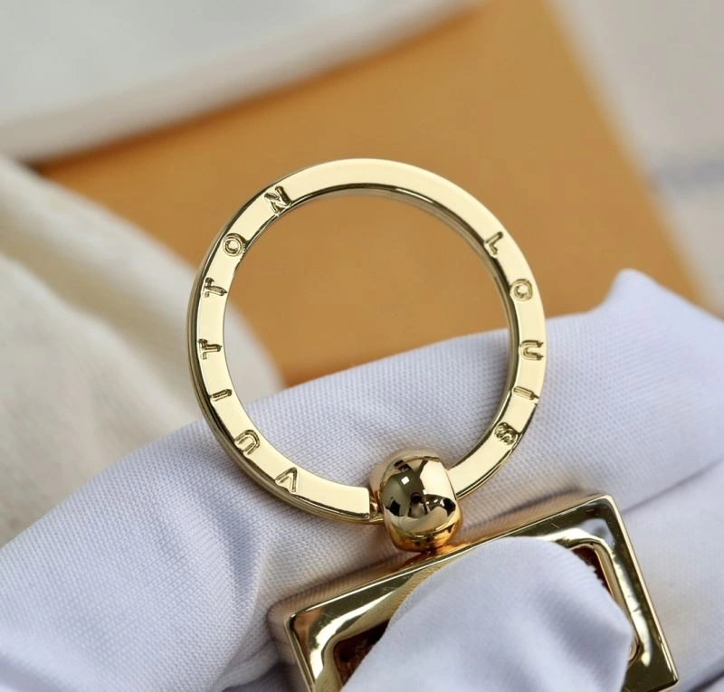 WellDesigned Louis Vuitton Keychains 266990