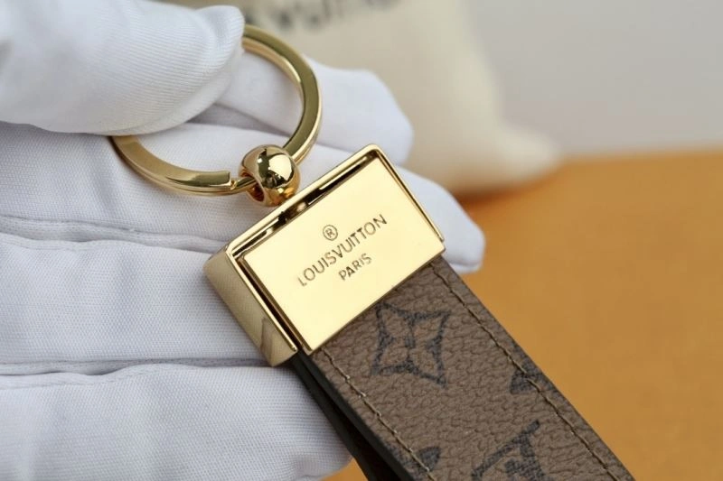 WellDesigned Louis Vuitton Keychains 266990