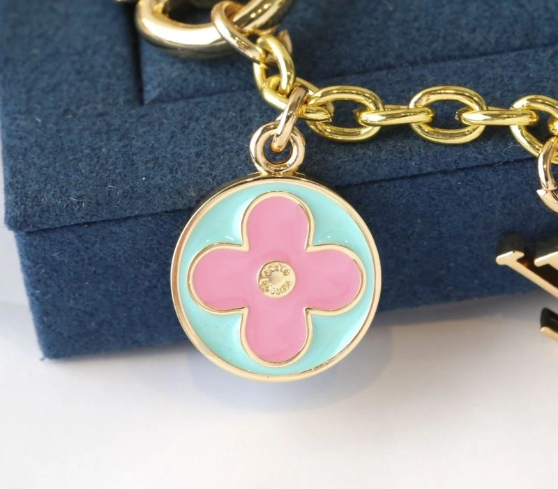 Effortless Louis Vuitton Keychains 266989